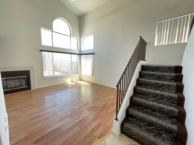 Photo - Beautiful 3 bed 2.5 bathroom home
