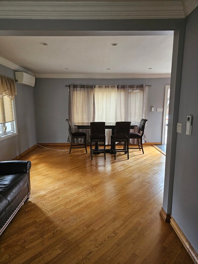 Photo - 7651 174th St