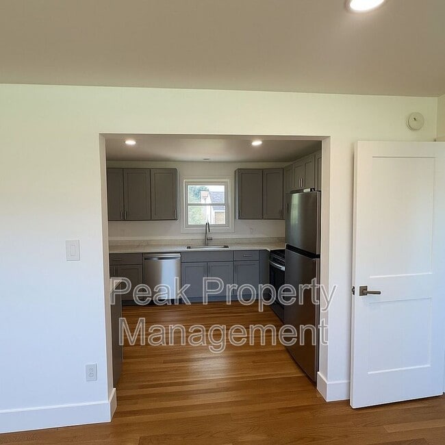 Photo - 3202 Gaulding Ln