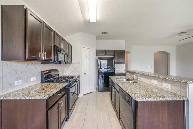 314 Foxglove Dr