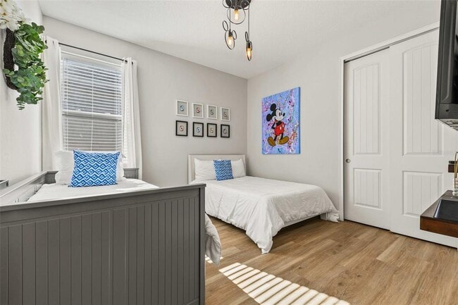 Photo - 389 Southfield St