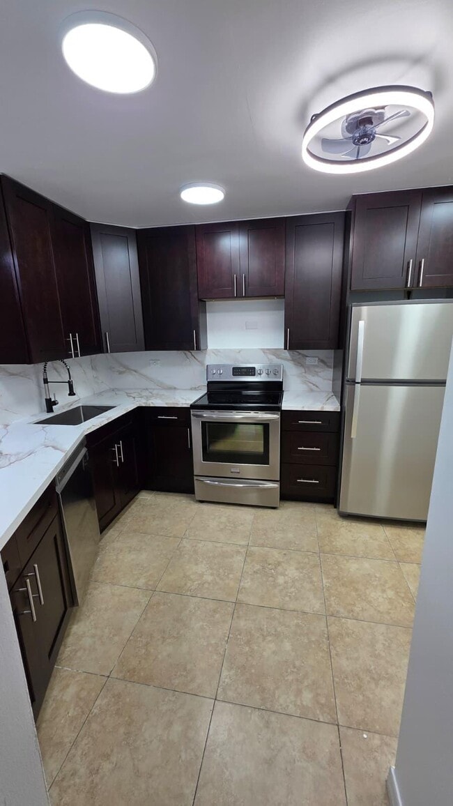 Photo - 1690 NE 191st St Unidad 409-1