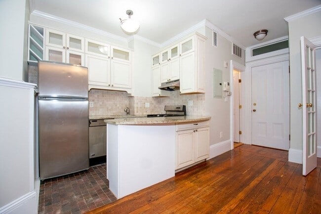 Photo - 189 Beacon St Unit 1