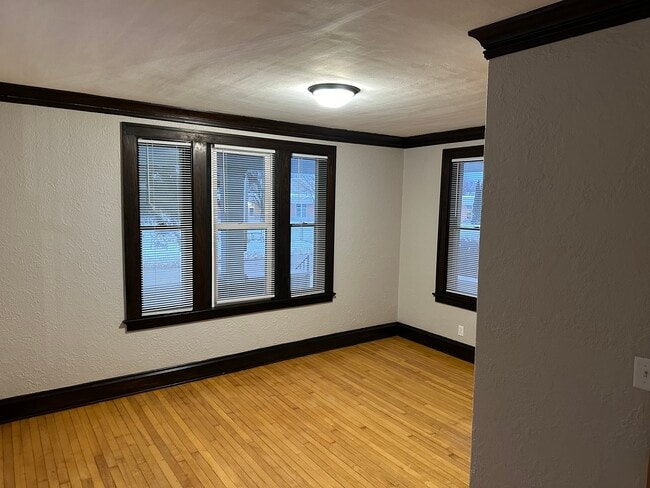 Photo - 323A Superior Ave Unidad Upper