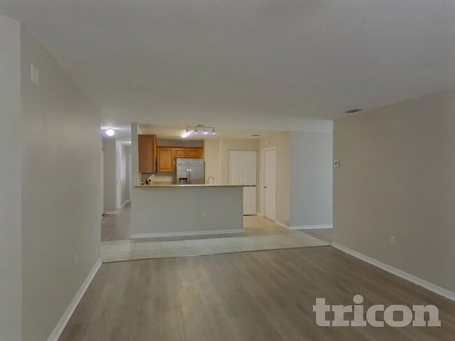 Photo - 10330 Summerview Cir