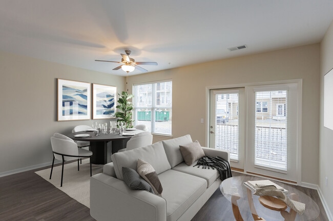 Photo - Madison Crest Apartment Homes