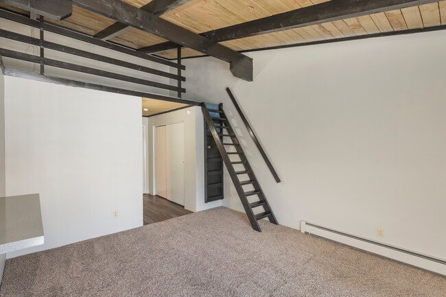 Photo - Parkwood Place