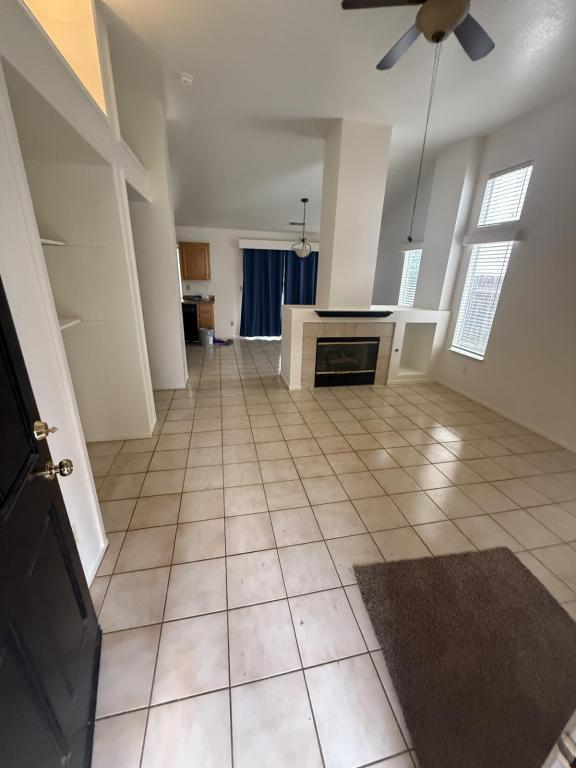 Photo - 3902 Heartland Way