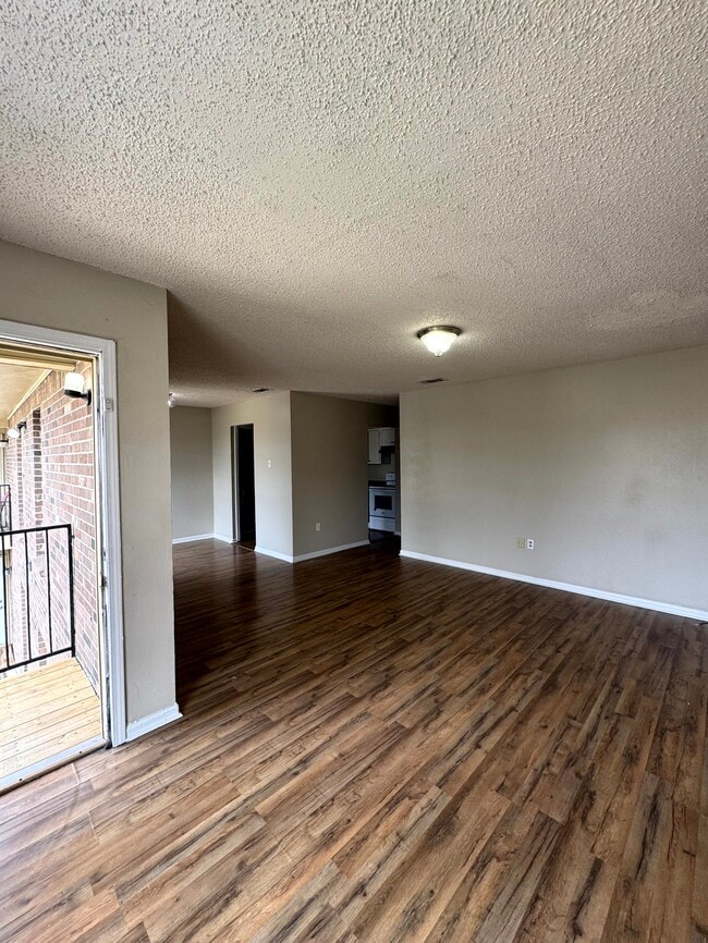 Photo - 1724 Cedar Lake Dr Unit C