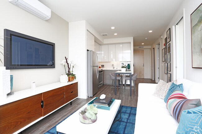 2BR,1BA-827SQ