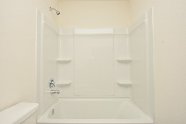 Building Photo - 3603 Admiralty Dr