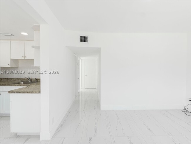 Photo - 11128 SW 2nd St Unit 11128