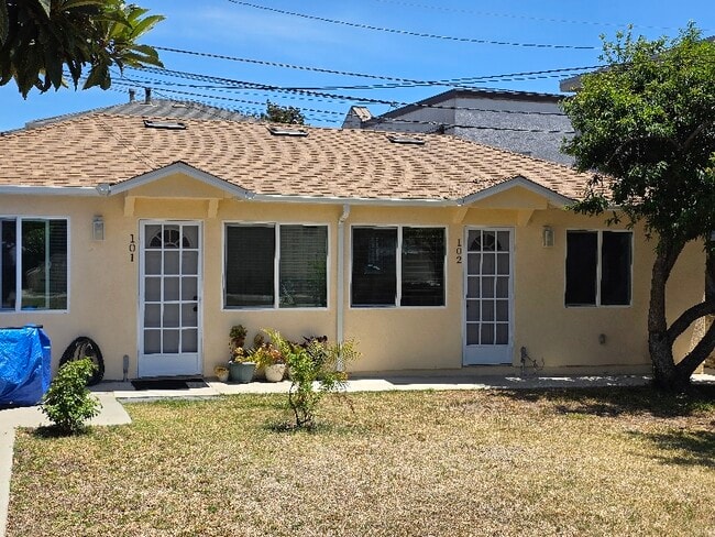 Photo - 308 E Elmwood Ave Unit 102