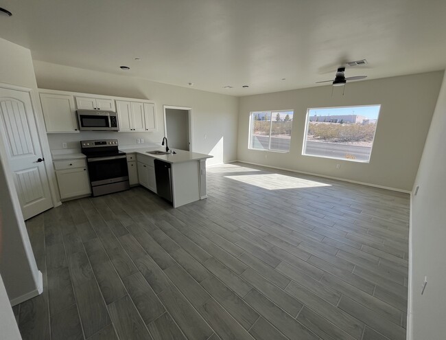 Kitchen - 3451 Valverde Loop Apartments Unit 1