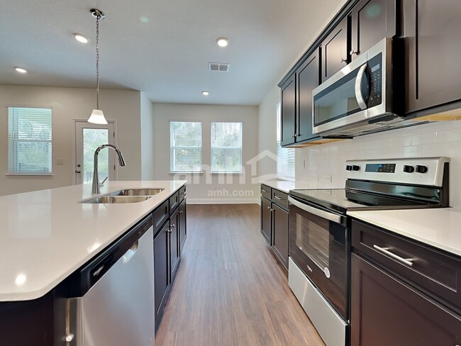 Photo - 6363 Emerald Hls Wy