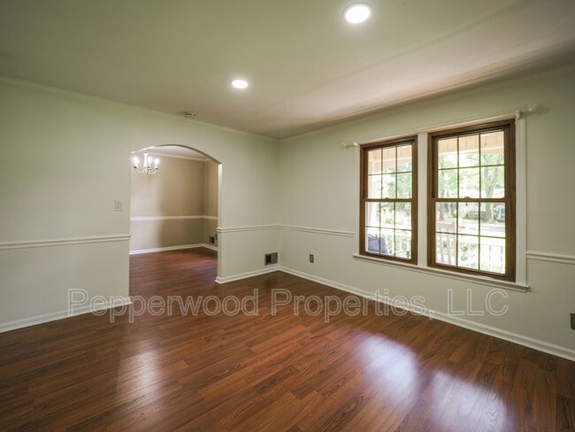 Photo - 18 State Rd S-42-9277