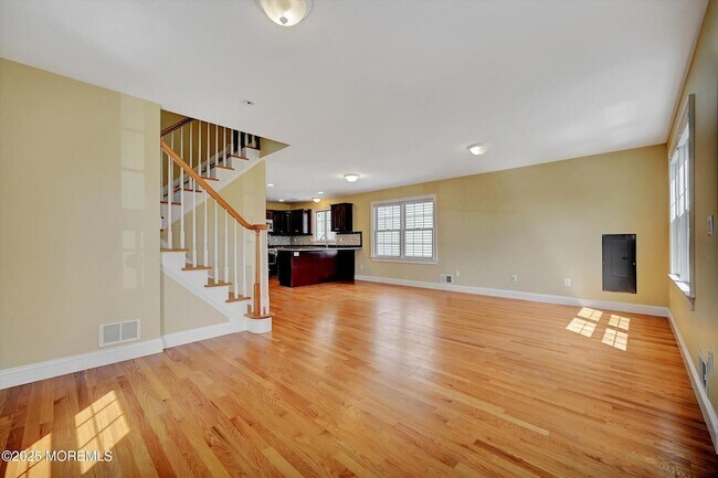 Photo - 15 Griggs Ave