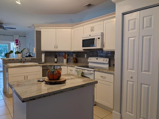 Photo - 4153 Sapphire Terrace