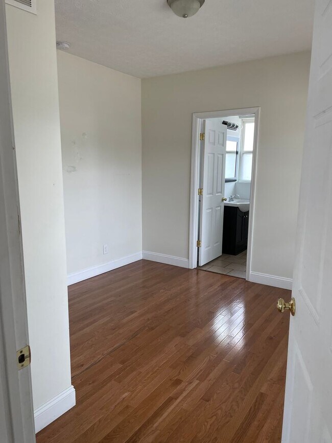 Photo - 1413 S Walnut St