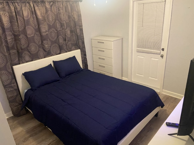 Photo - 2818 NW 9th Ct