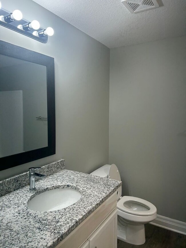 Photo - 1124 Sontag Ct