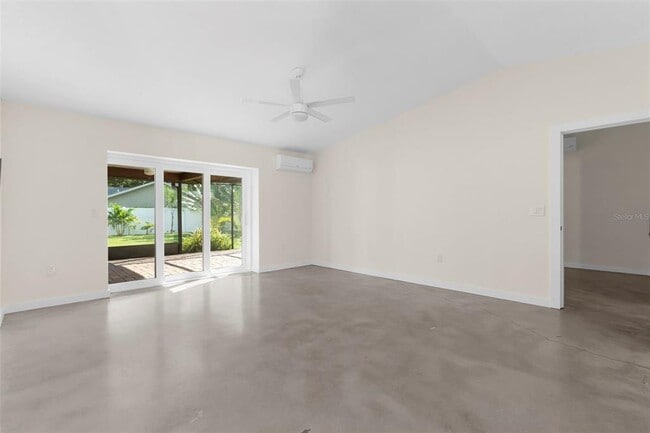 Photo - 4250 Marlowe Dr