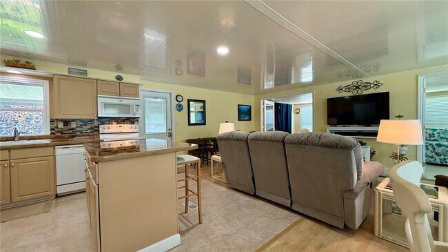 Photo - 716 Blackburn Blvd