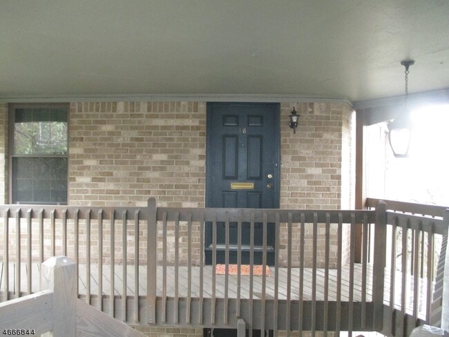 Building Photo - 181 Long Hill Rd Unit 16 Rental