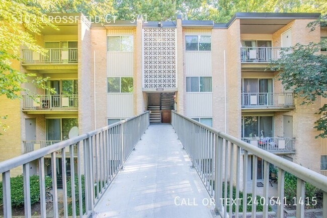 5103 Crossfield Ct