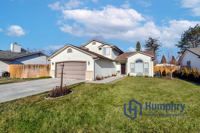 Photo - Beautiful home located just minutes from Settler's Park!