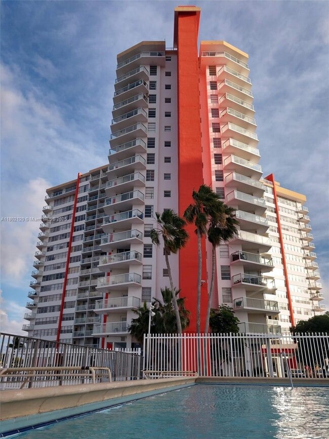 Photo - 1301 NE Miami Gardens Dr Condo Unit 1014W