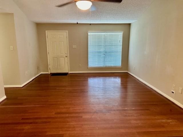 Photo - 1370 Dulari Ct