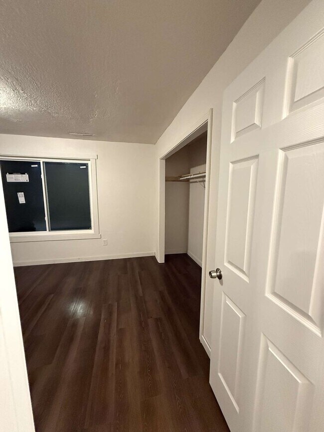 Photo - 1048 Langley Rd Unidad 2