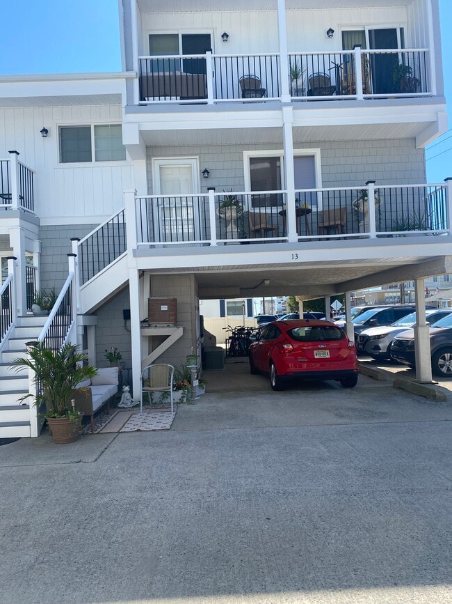 Building Photo - 309 Surf Ave Unit 13 Rental