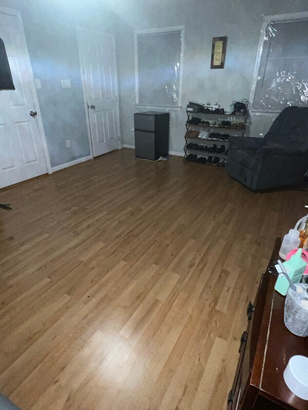 Photo - 18 Schollcrest Ave