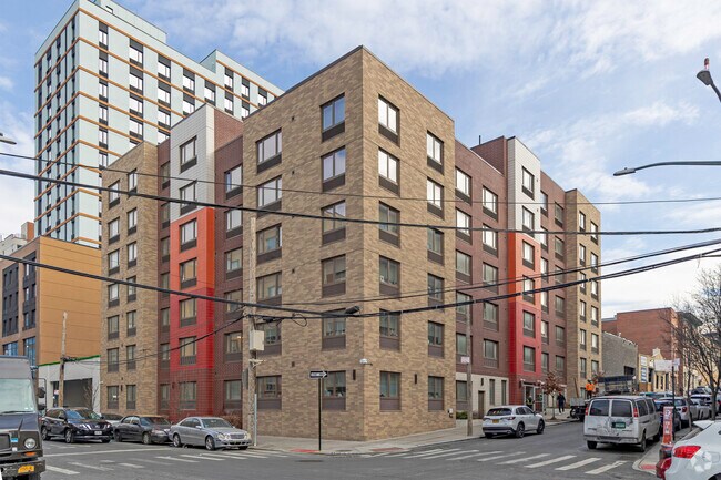 Photo - New Roads Plaza