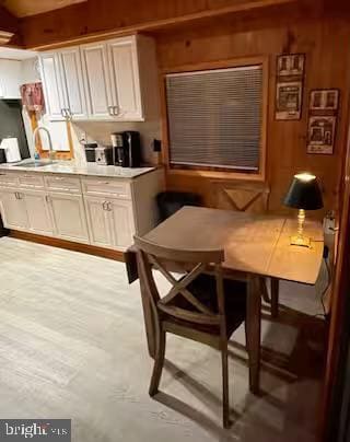 Photo - 379 River Rd Unit A