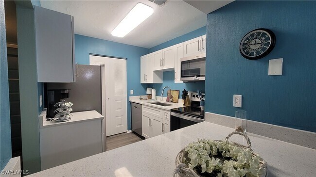 Photo - 17420 Birchwood Ln Unit 8