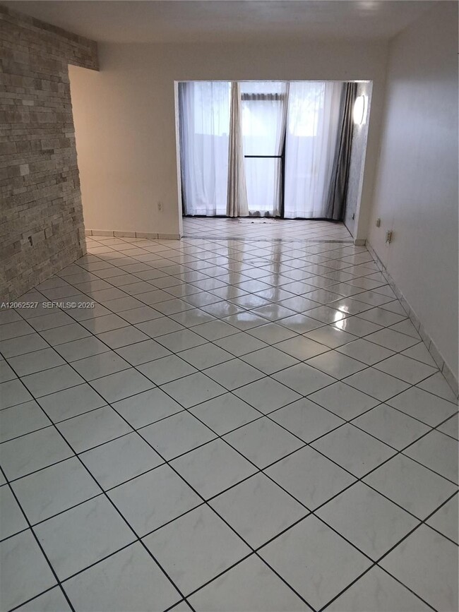 Photo - 9403 Fontainebleau Blvd Unit 110