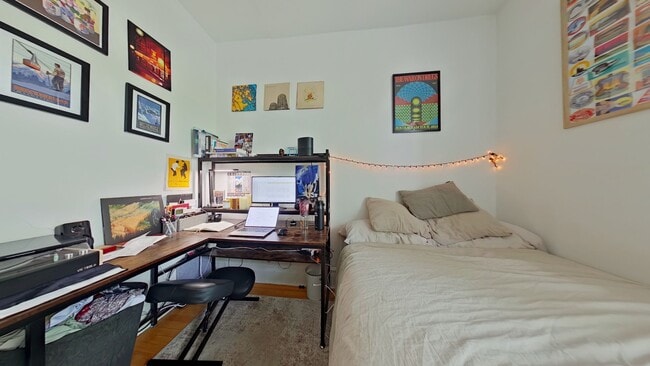 Photo - Top Floor Two Bed Includes Heat! Unit 1015 3
