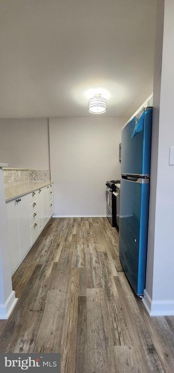 Building Photo - 1600 Renate Dr Unit T1