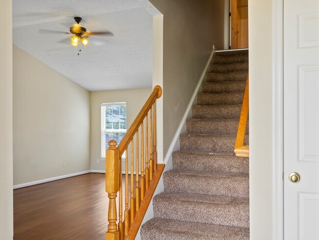 Photo - 443 Indian Lake Dr