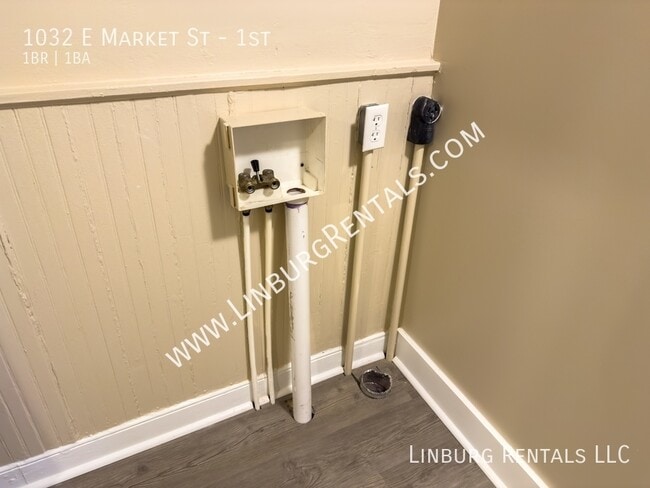 Photo - 1032 E Market St Unidad 1st