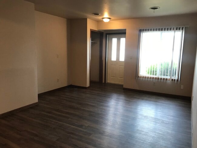 Photo - Brownell Apartments