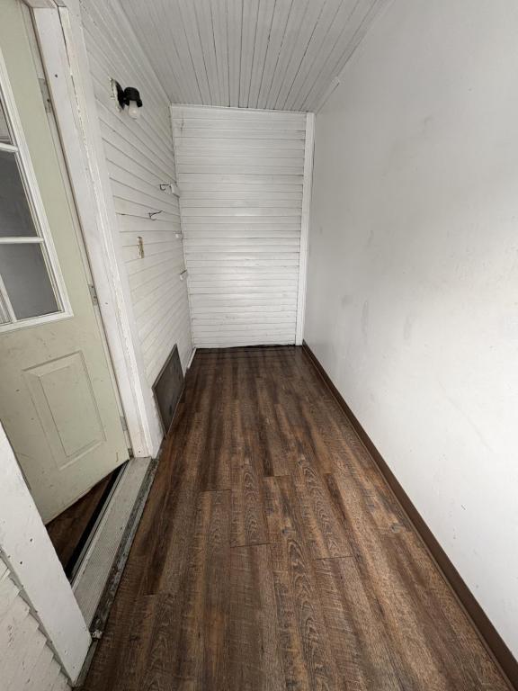 Photo - 242 W Summit St