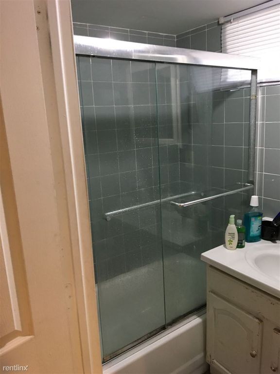 3601 Spring Garden St Unidad BSMT