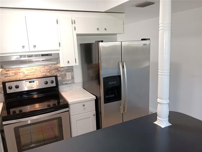 Photo - 116 Southwest Jefferson Cir N Unit 7