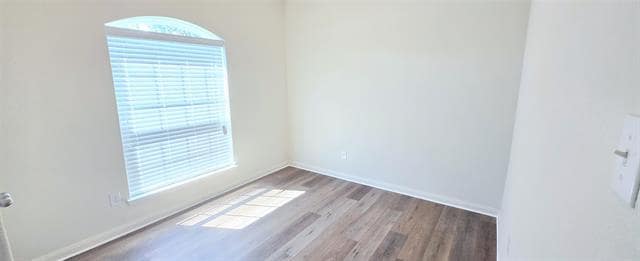 Photo - 1825 Mesquite Ln