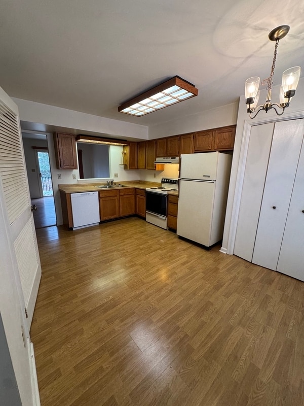 Photo - 16136 Clarence Ct