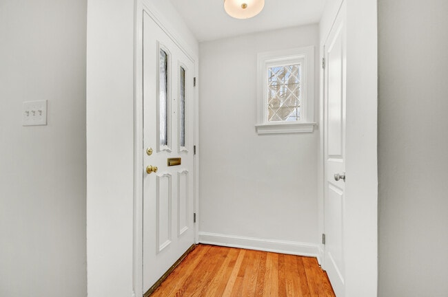 Photo - 4232 14th St NE